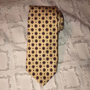 Ivory Cream Red Blue Woven Silk Tie